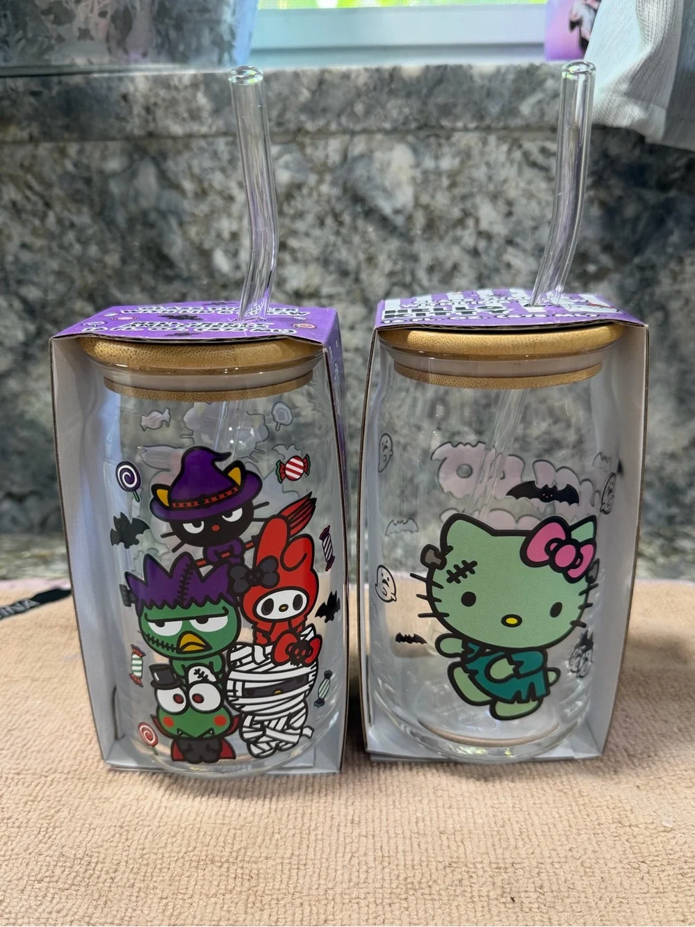 Hello Kitty Glass Tumblers Set of 2 NWT Sanrio Drinking Glasses Cups
